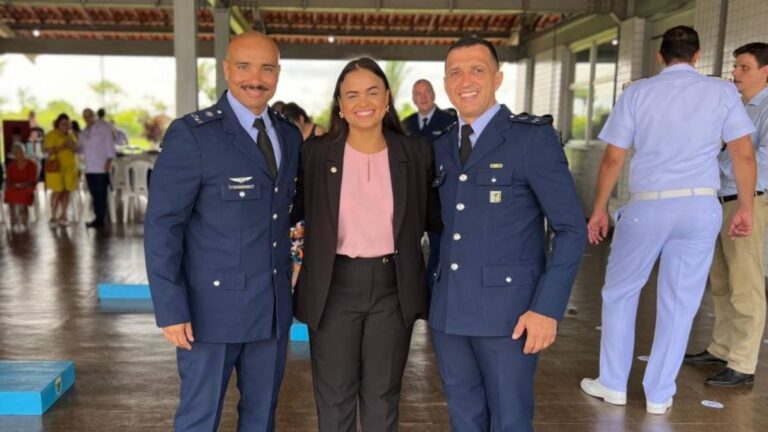 Dra Taíssa prestigia cerimônia de troca de comandante da Base Aérea de Guajará-Mirim