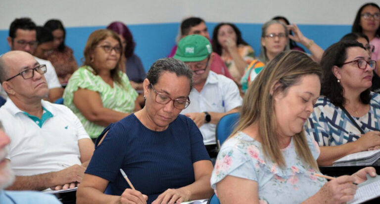 Projeto 'Iperon Perto de Você' leva educação previdenciária a servidores e beneficiários em Cerejeiras e Vilhena - News Rondônia