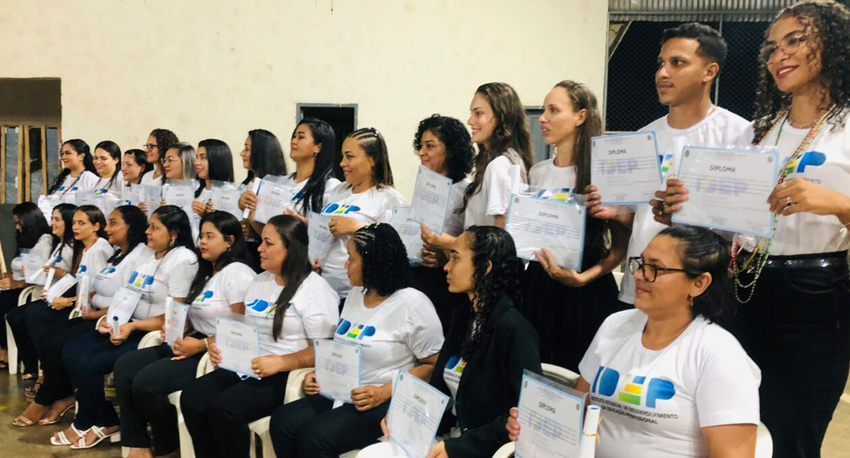 Idep realiza formatura do Curso Técnico em Enfermagem, em São Francisco do Guaporé - News Rondônia
