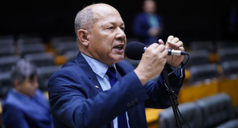 'Não vamos aceitar afronta do Executivo', diz Chrisóstomo sobre MP da reoneração da folha de pagamento - News Rondônia