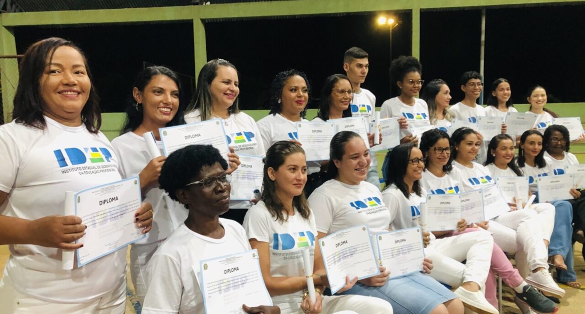 Formatura do Curso Técnico em Enfermagem é realizada pelo Idep no município de Cerejeiras