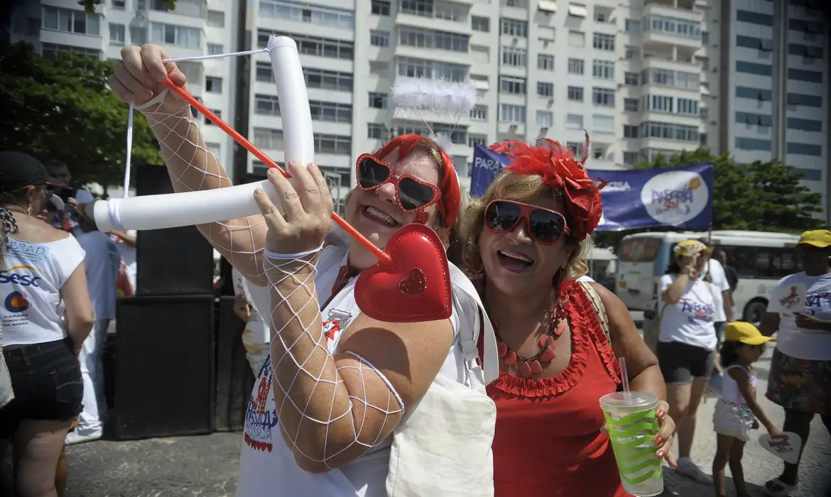Alegria Sem Ressaca propõe folia sem abuso de álcool e drogas