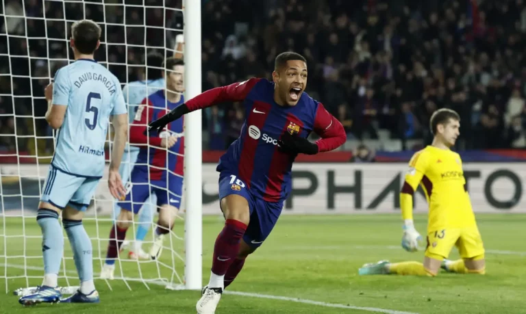 Vitor Roque marca 1º gol e garante vitória do Barcelona contra Osasuna