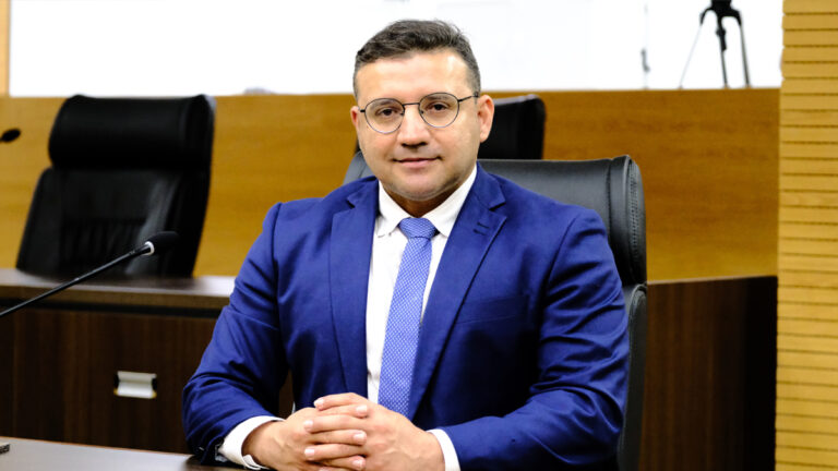 Deputado Ribeiro do Sinpol propõe homenagem a policiais que salvaram bebê - News Rondônia