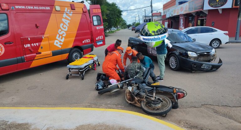 URGENTE: Adolescente sofre fratura e desmaia em grave acidente entre carro e moto na Amazonas
