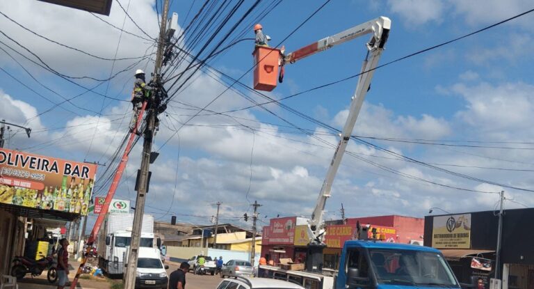 Vereador Márcio Pacele comemora sucesso na substituição de lâmpadas leds na avenida Calama no trecho da Mamoré a Guaporé