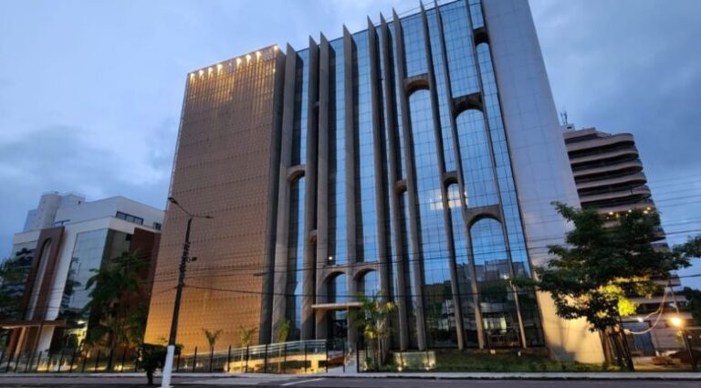 TCE-RO seleciona para cargo com salário de quase R$ 8 mil