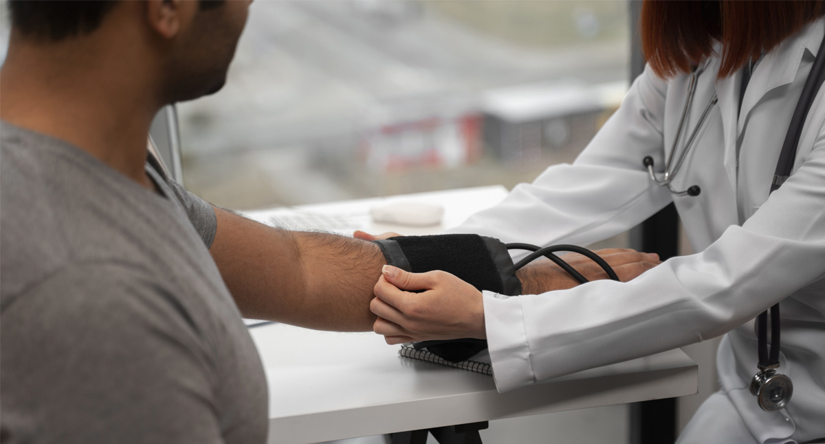 Médicos com diploma do exterior fazem o Revalida no domingo