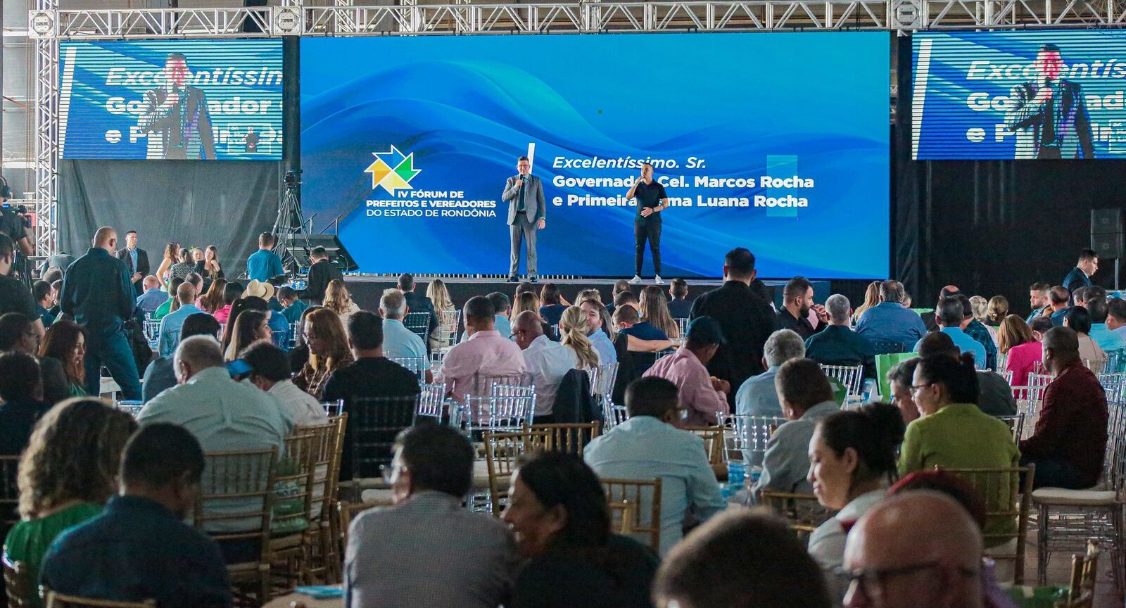 Cristiane Lopes participa do IV Fórum de Prefeitos e Vereadores