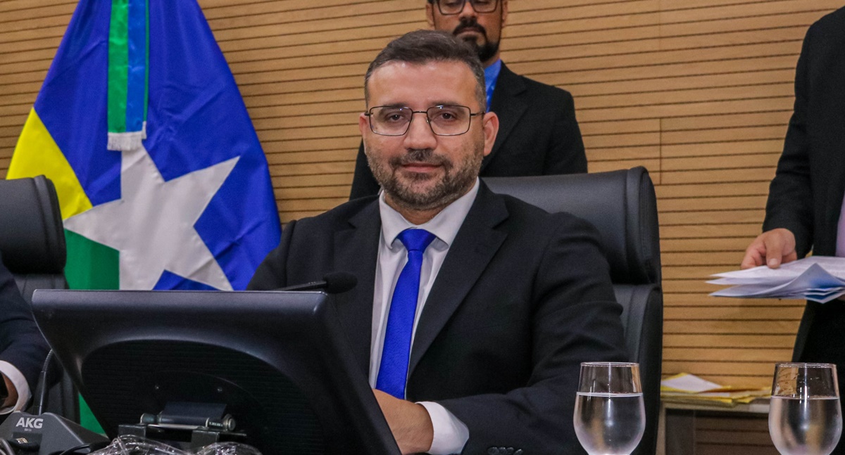 PL do deputado Ribeiro do Sinpol que facilita comunicação entre policiais e condutor autista é aprovado