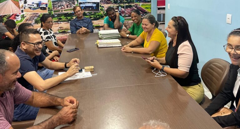 Lebrinha destaca gestão de São Miguel do Guaporé por disponibilizar transporte gratuito para alunos