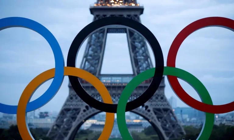 Paris abrigará tocha olímpica em 14 de julho, feriado da Bastilha