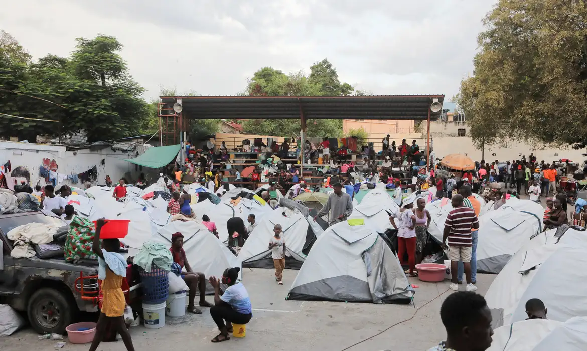 Haiti decreta estado de emergência e toque de recolher na capital