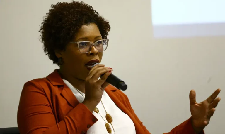 Discriminação étnico-racial é tema de debate na agenda do G20