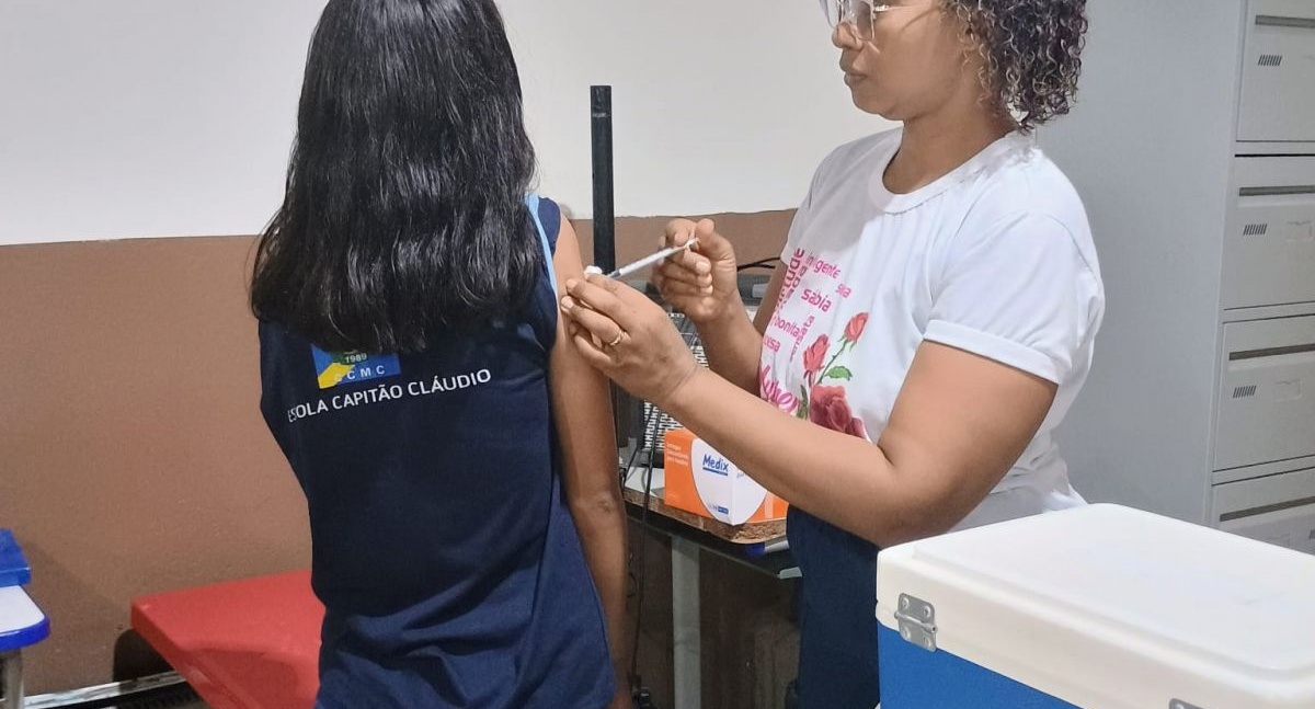 Semusa intensifica vacinação em escolas para proteger alunos no retorno às aulas - News Rondônia Semusa intensifica vacinação em escolas para proteger alunos no retorno às aulas