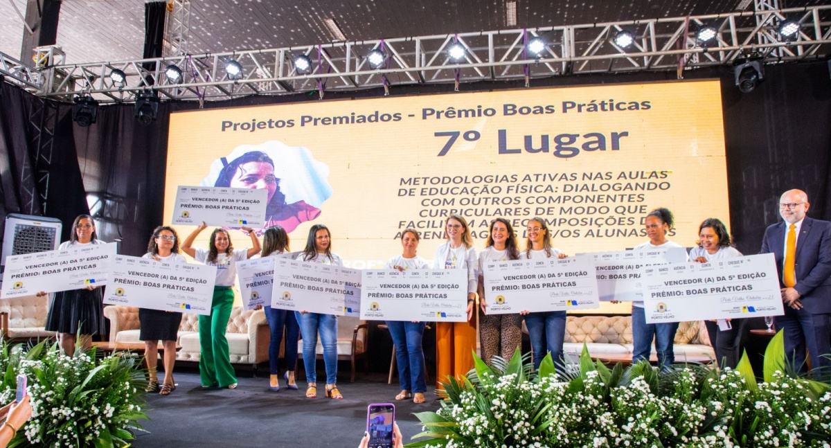 Prêmios de Inovações na Gestão Escolar e Boas Práticas contemplam profissionais do ensino municipal