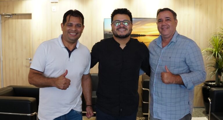 Marcelo Cruz formaliza coalisão entre Solidariedade, Agir e DC para eleger oito vereadores na capital