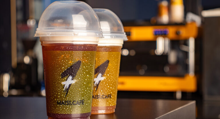 Mais1.Café lança bebidas geladas de chá mate nos sabores de Limão e Cranberry