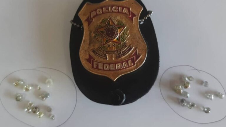 PF RO prende duas pessoas que transportavam diamantes para comercialização