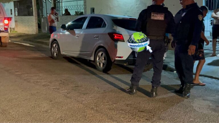 URGENTE: Carro é crivado de bala durante tiroteio na zona sul
