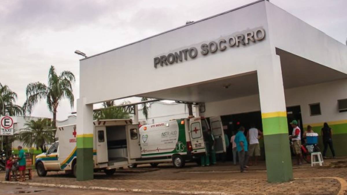 Doutora Taíssa faz visita no Hospital João Paulo II para verificar estrutura e atendimento