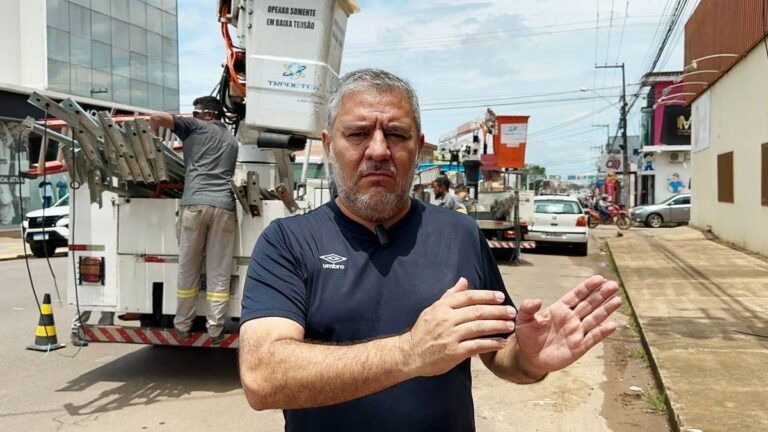 Troca de luminárias na avenida Calama promove segurança e bem-estar, atendendo pedido do vereador Everaldo Fogaça