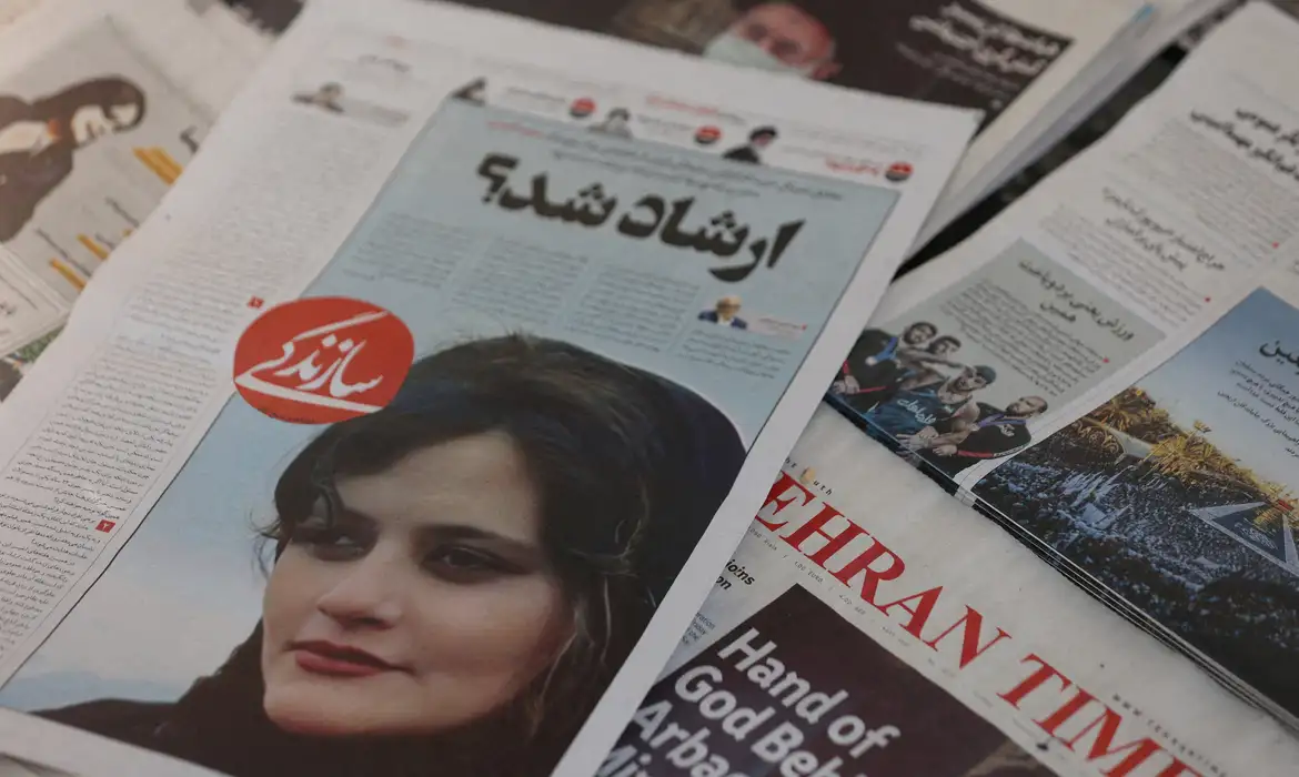 ONU acusa autoridades iranianas pela violência que matou Mahsa Amini