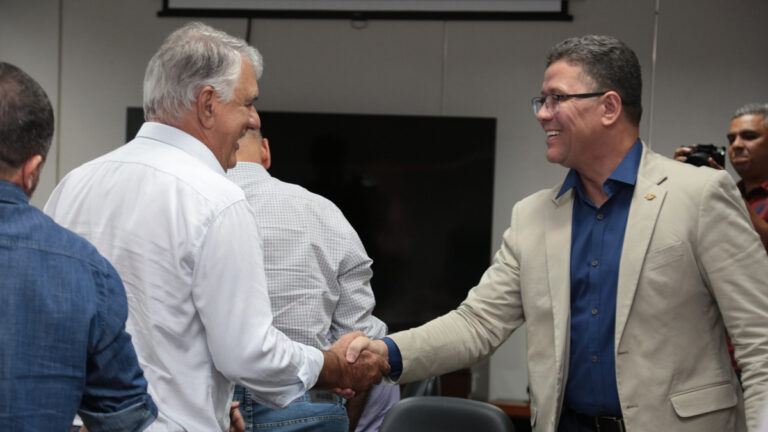 Marcos Rocha anuncia comissão do agro para regularização fundiária em Rondônia - News Rondônia