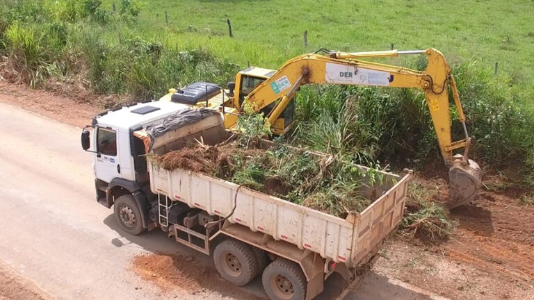 Rodovia-135 na região Central de Rondônia recebe asfalto novo ao longo de 29 quilômetros, DER intensifica obras - News Rondônia