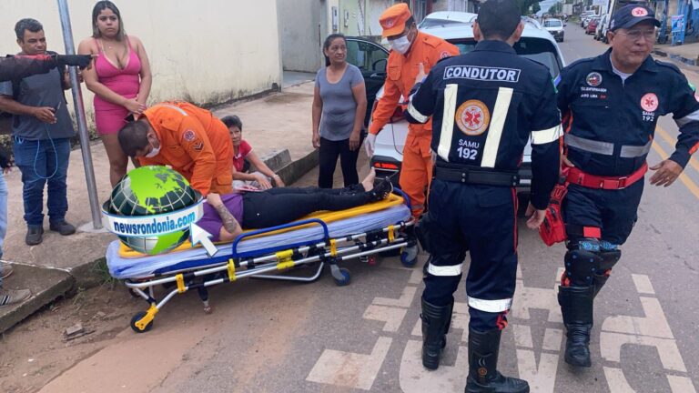 Motociclista fica ferida em acidente na Pinheiro Machado