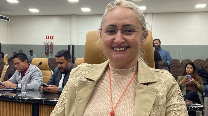 ATUAÇÃO - Vereadora Márcia Socorristas Animais ocupa ranking em proposituras na Câmara Municipal