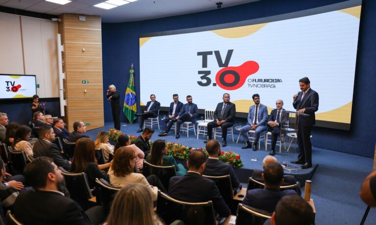 TV 3.0 será viabilizada com união do setor, diz presidente da EBC