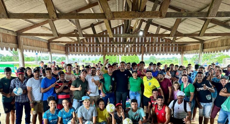 Deputada Cristiane Lopes impulsiona esporte nos distritos de São Carlos e Rio Pardo com entrega de materiais e investimentos