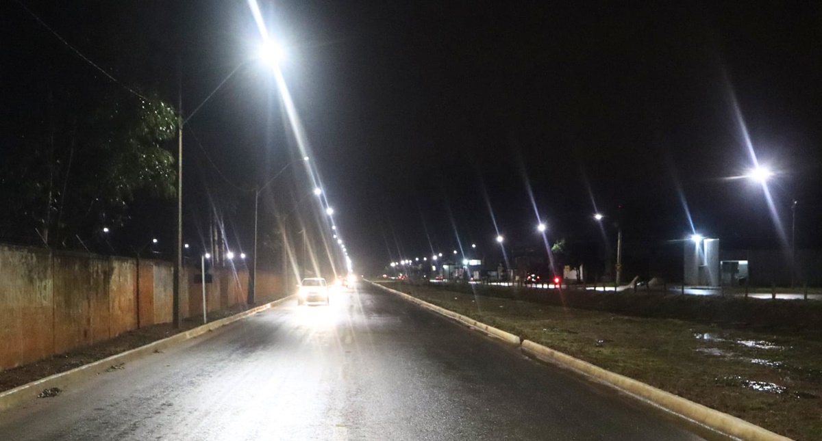Prefeitura de Vilhena revitaliza trecho da Avenida Brigadeiro através de iluminação de LED