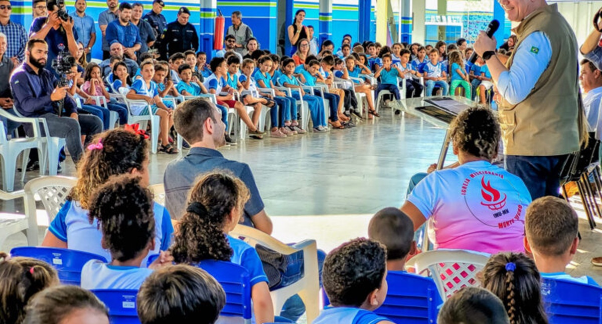 Governo de Rondônia anuncia atualização do piso do magistério aos profissionais da Educação - News Rondônia
