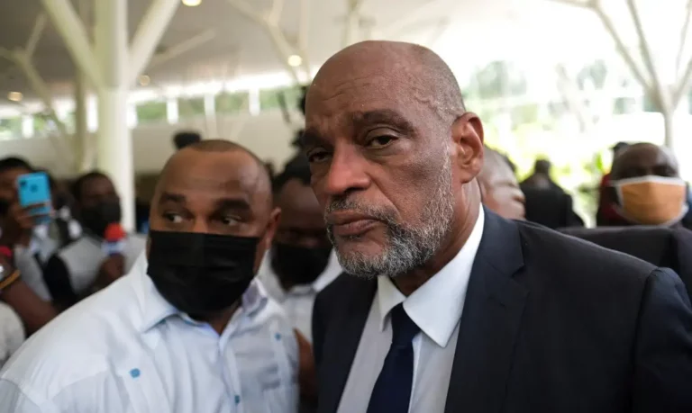 Premiê do Haiti Ariel Henry renuncia; governo de transição assume