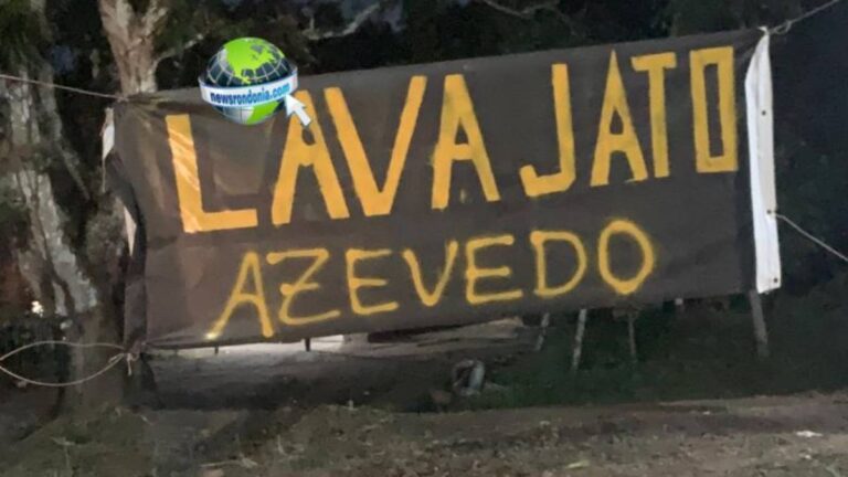 URGENTE: Dupla em moto tenta matar homem a tiros em lava jato no centro
