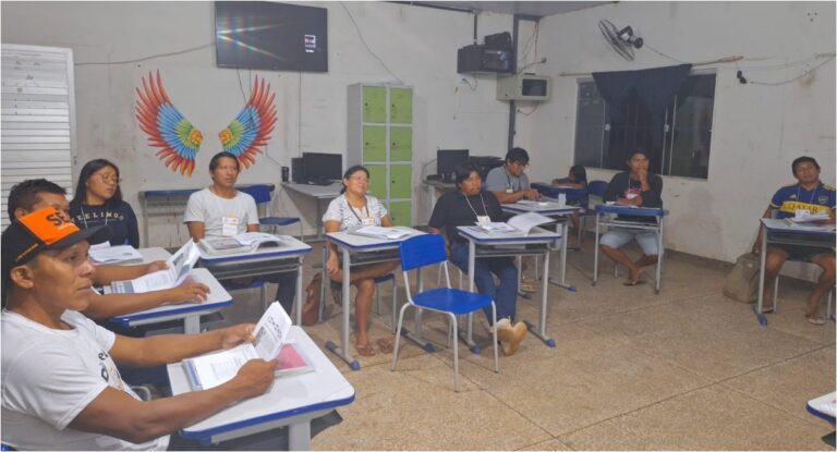 UNIR realiza atividades de ensino em aldeias