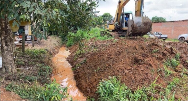 Prefeitura recupera seis quilômetros de vias no setor chacareiro da zona Leste de Porto Velho