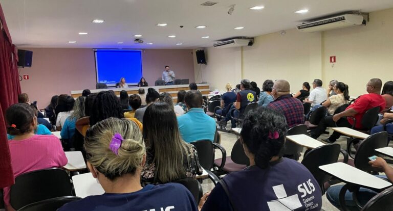 Prefeitura realiza capacitação para aprimorar diagnósticos de dengue e covid-19