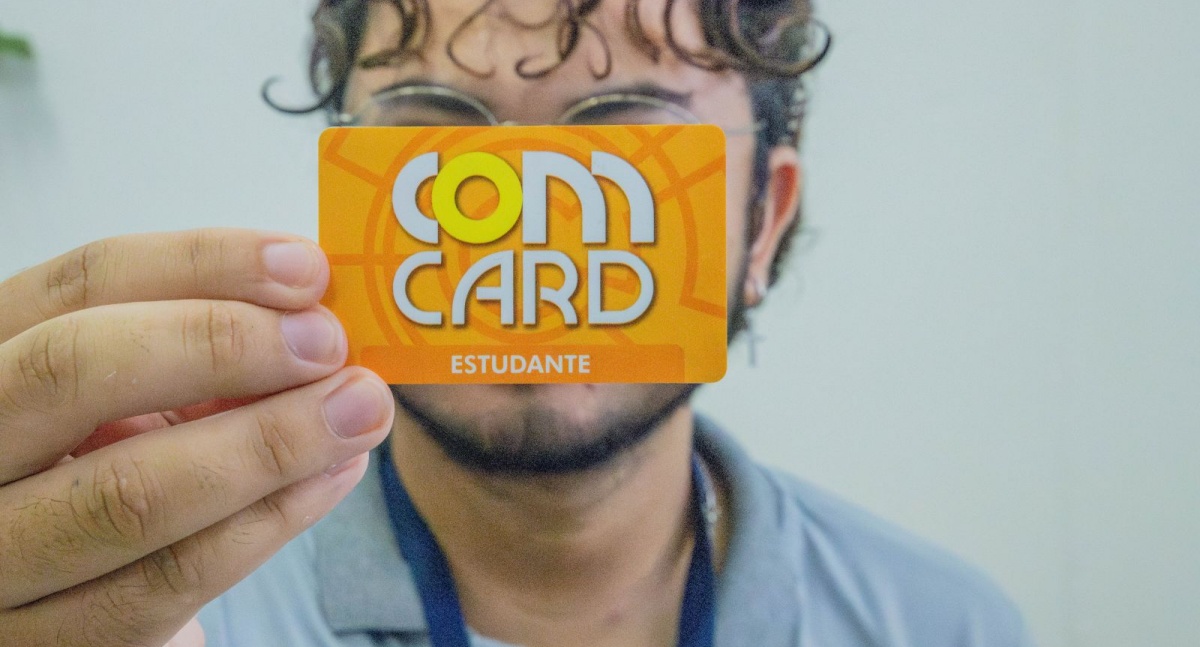 Usuários do transporte coletivo podem recarregar cartão ComCard pelo RecargaPay