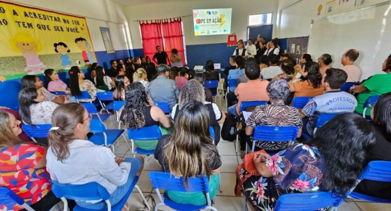 Prefeitura de Porto Velho realiza formação de servidores escolares da zona rural