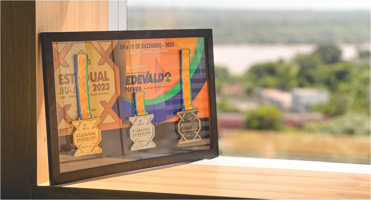 JIU-JÍTSU – Deputado Edevaldo Neves recebe reconhecimento do número 1 do mundo no peso Galo Master, Ângelo Rafael - News Rondônia