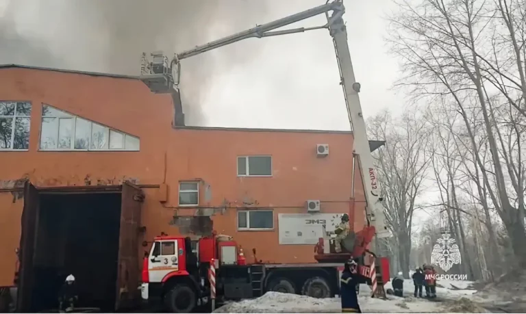 Refinaria russa é atacada por drones ucranianos