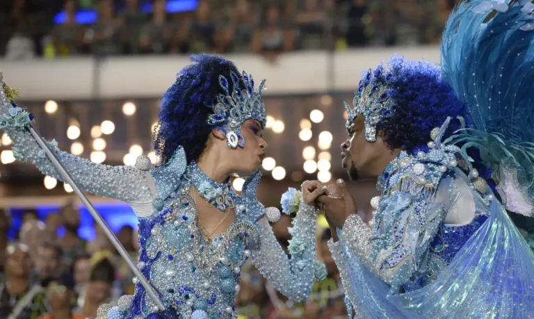 Enredo da Tuiuti em 2025 destacará Xica Manicongo, 1ª travesti do país