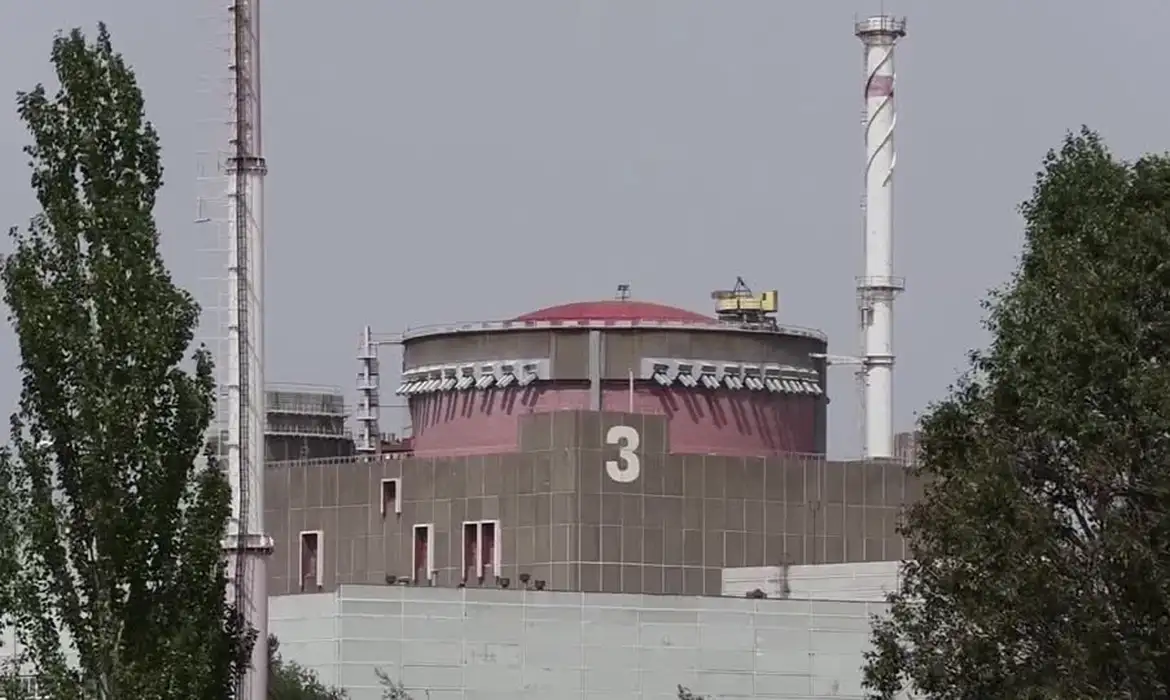 Rússia diz que Ucrânia atacou reator desligado em usina nuclear