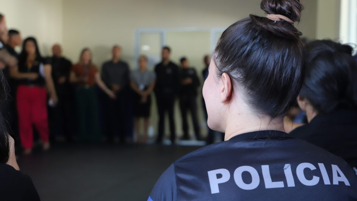 Tatame com curso de defesa pessoal para mulheres é entregue para a Escola de Serviços Penais - News Rondônia