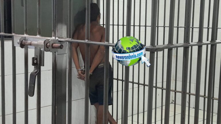 Homem é flagrado com soja furtada de embarcação no Rio Madeira em Porto Velho