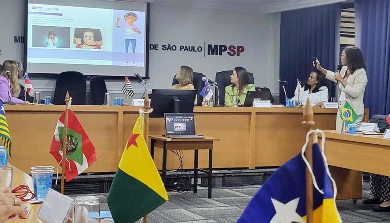 Reunião no MPRO destaca ações de enfrentamento à violência contra a mulher em Rondônia