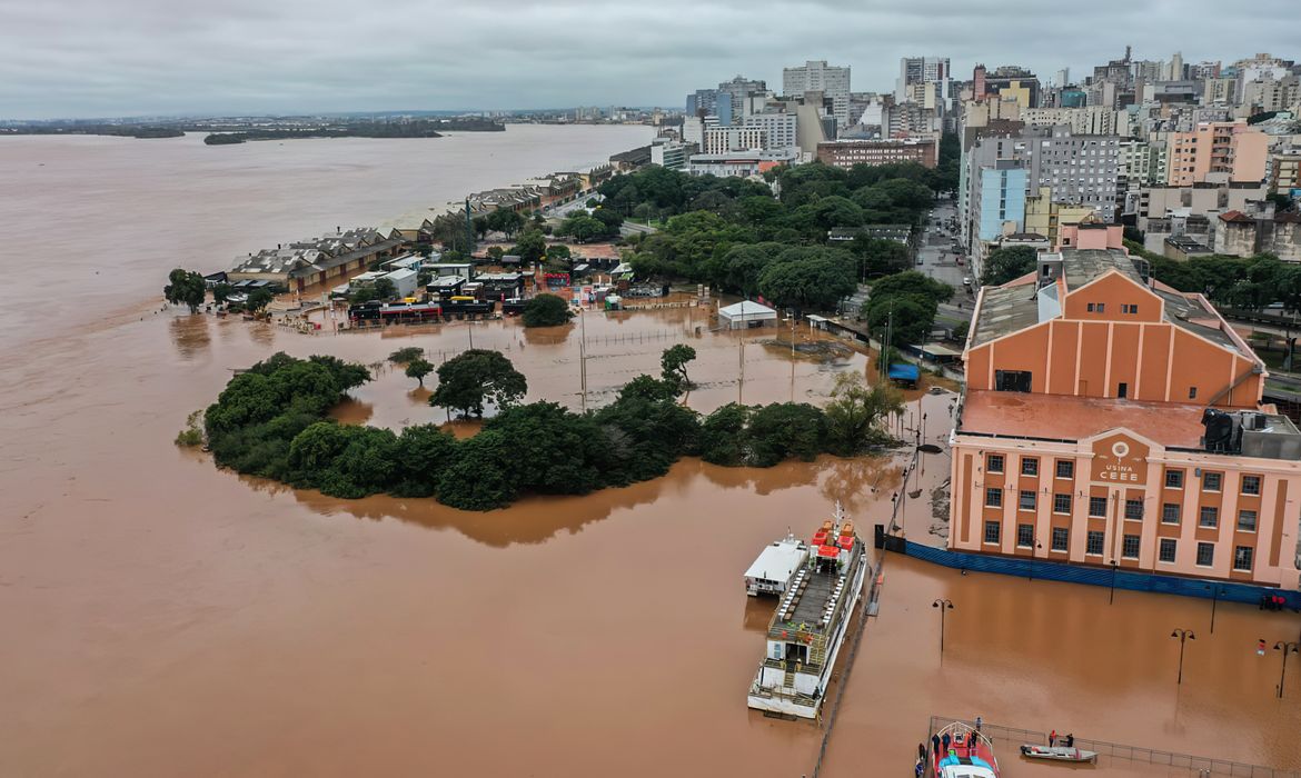 Nível do Guaíba volta a subir e pode passar dos 5 metros